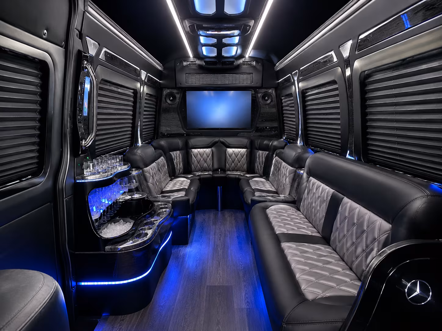 Cincinnati Airport Shuttle & Transportation onboard seating