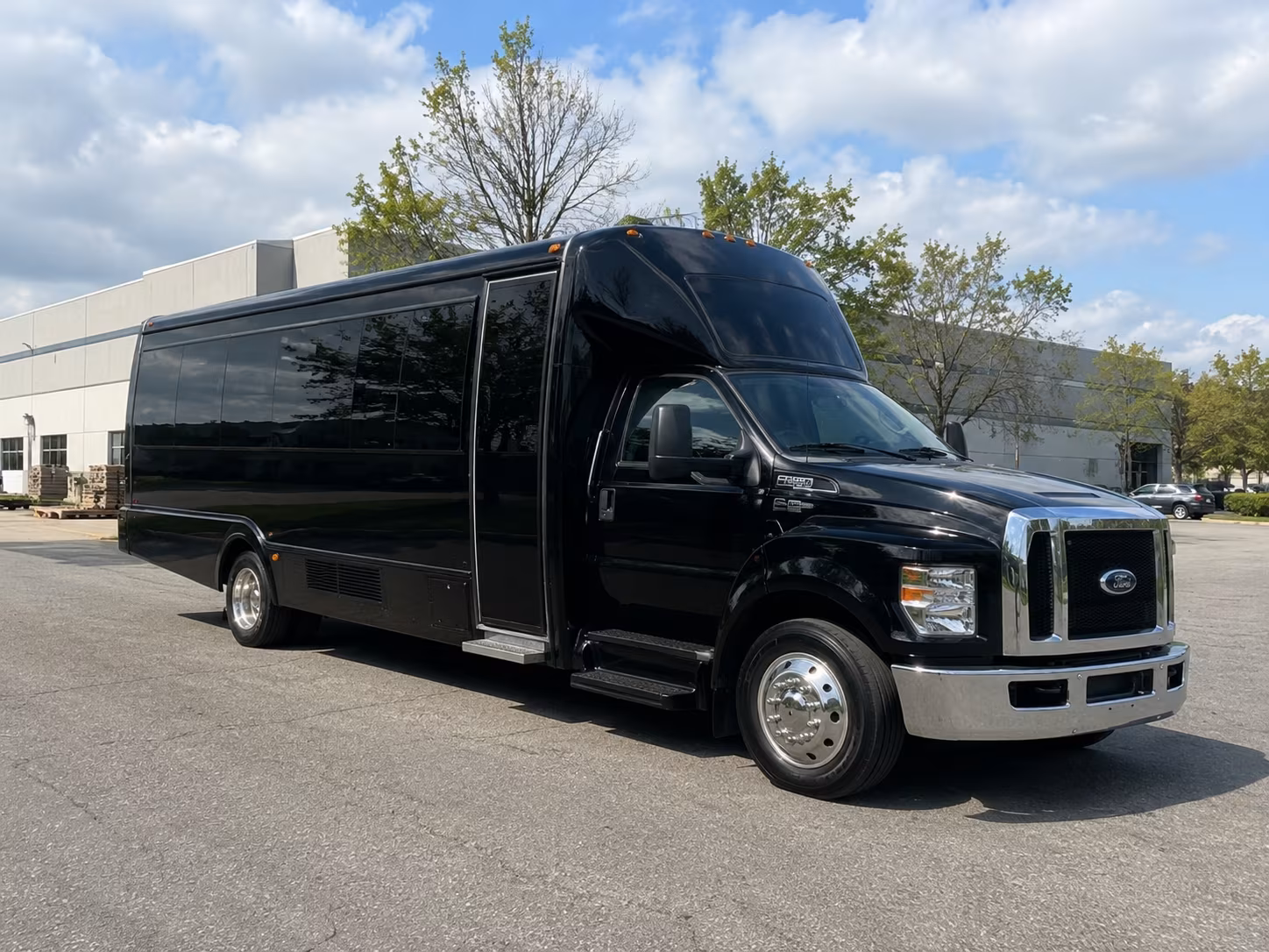 Cincinnati Concert & Music Festival Transportation party bus exterior