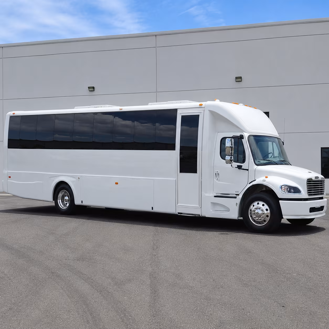 Cincinnati Private Event Transportation party bus exterior