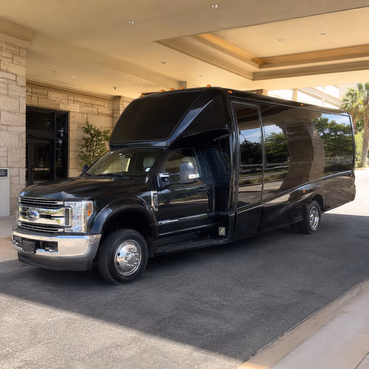 Cincinnati Sporting Event Transportation party bus exterior